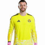 Angus Gunn