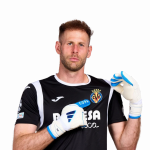 Péter Gulácsi