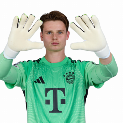 Jonas Urbig